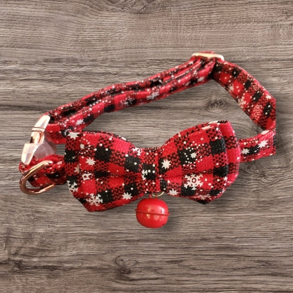 Christmas Plaid Dog Collar w/Rose Gold Buckles & Removable Bowtie w/Bell Size M - Picture 2 of 8